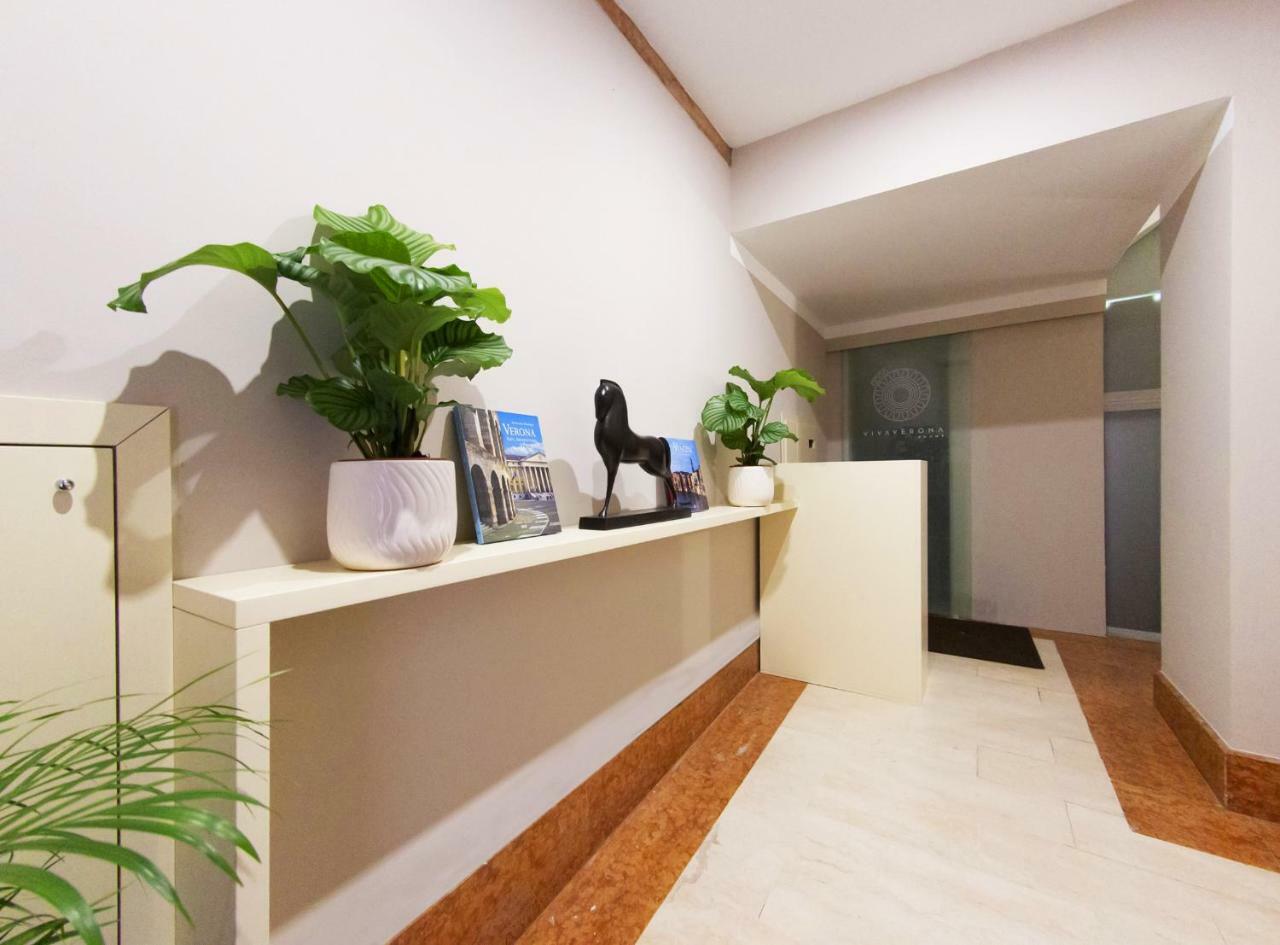 Vivaverona Rooms Exteriör bild